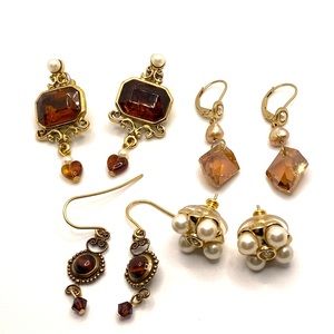 Vintage Estate Jewelry 70's 80's 90's Lot of Four Pairs of Earrings ✨  F016